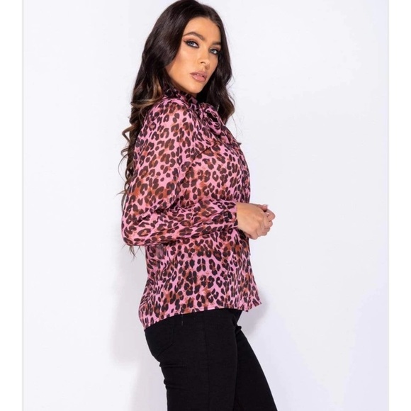 PINK & BLACK LEOPARD PRINT LONG SLEEVE BLOUSE WITH CAT BOW A LAVALLIERE - Picture 4 of 6
